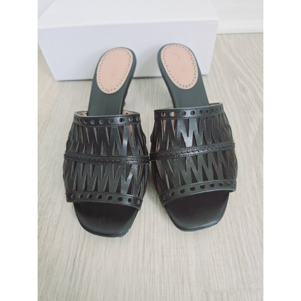 Alaia Paris Cutout Leather Black Slip On Open Toe Kitten Heels Mules Shoes 37 7 - Picture 5 of 11